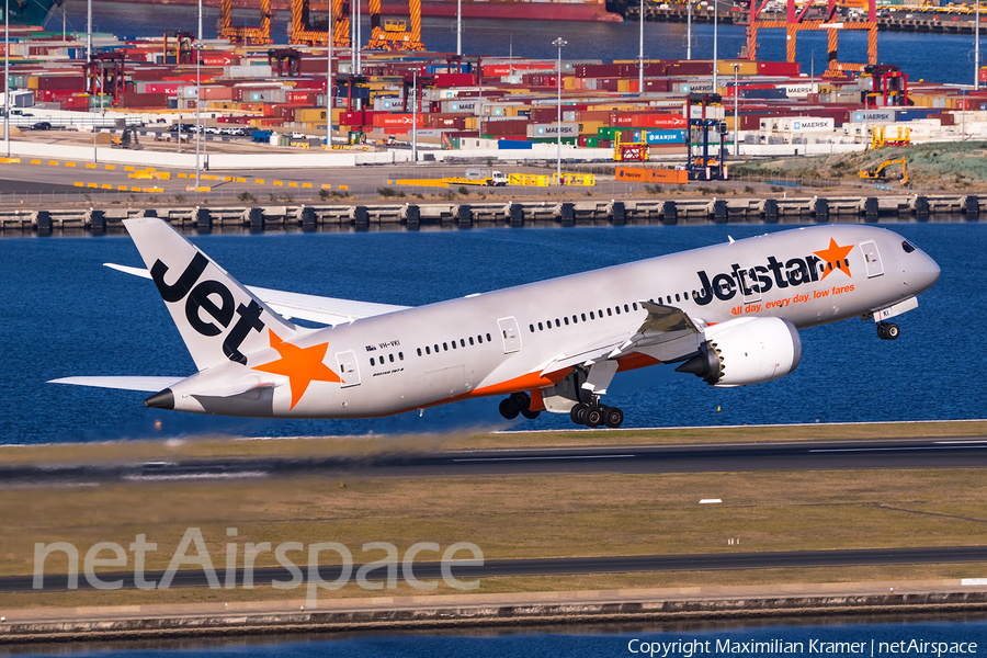 Jetstar Airways Boeing 787-8 Dreamliner (VH-VKI) | Photo 390287