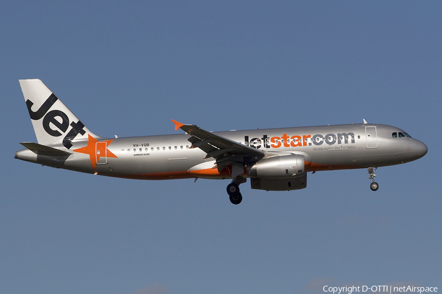 Jetstar Airways Airbus A320-232 (VH-VQB) | Photo 283435