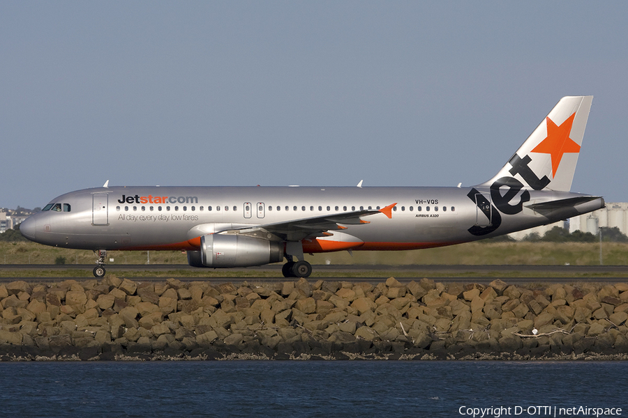 Jetstar Airways Airbus A320-232 (VH-VQS) | Photo 282826