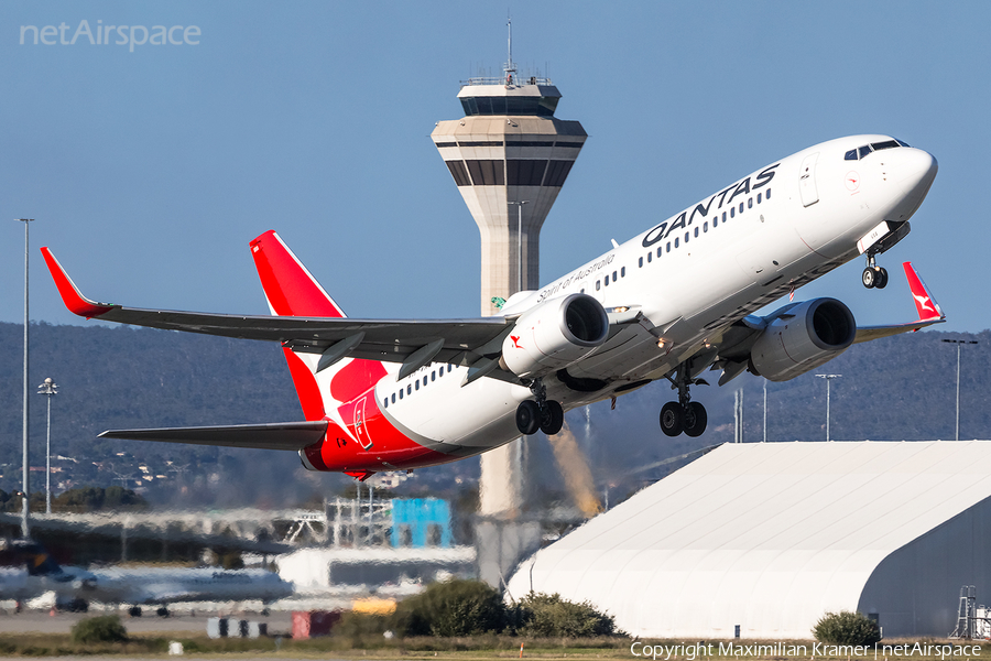 Qantas Boeing 737-838 (VH-VXA) | Photo 391719