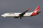 Qantas Boeing 737-838 (VH-VXE) at  Melbourne, Australia