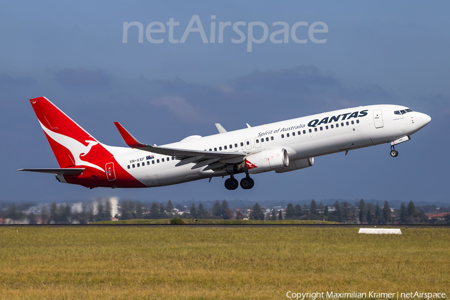 Qantas Boeing 737-838 (VH-VXF) | Photo 390692