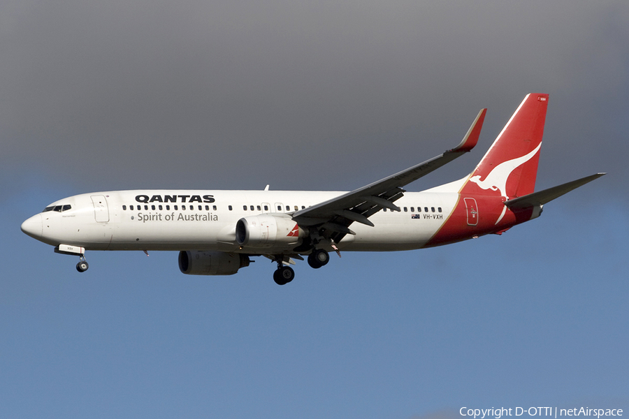 Qantas Boeing 737-838 (VH-VXH) | Photo 283178