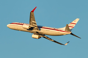 Qantas Boeing 737-838 (VH-VXQ) at  Sydney - Kingsford Smith International, Australia