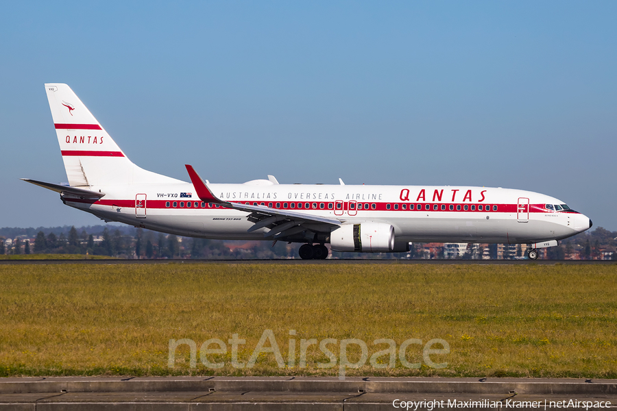 Qantas Boeing 737-838 (VH-VXQ) | Photo 390400