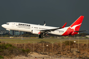 Qantas Boeing 737-838 (VH-VXT) at  Sydney - Kingsford Smith International, Australia