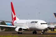 Qantas Boeing 737-838 (VH-VYB) at  Sydney - Kingsford Smith International, Australia