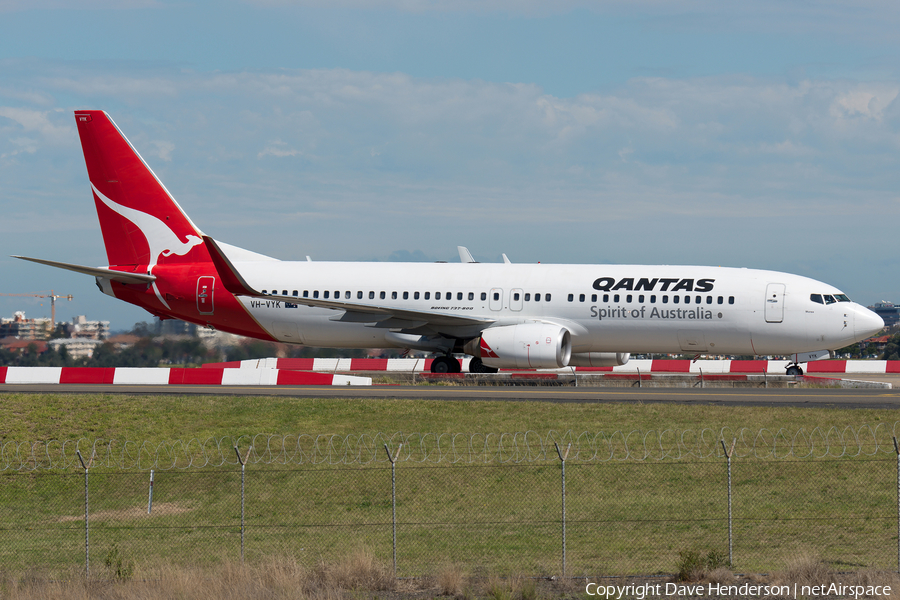 Qantas Boeing 737-838 (VH-VYK) | Photo 95478