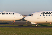 Qantas Boeing 737-838 (VH-VZE) at  Sydney - Kingsford Smith International, Australia