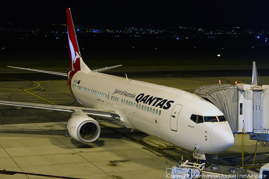 Qantas Boeing 737-838 (VH-VZS) | Photo 136414