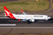 Qantas Boeing 737-838 (VH-VZW) at  Sydney - Kingsford Smith International, Australia