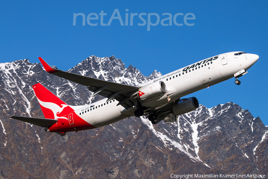 Qantas Boeing 737-838 (VH-VZZ) | Photo 391803