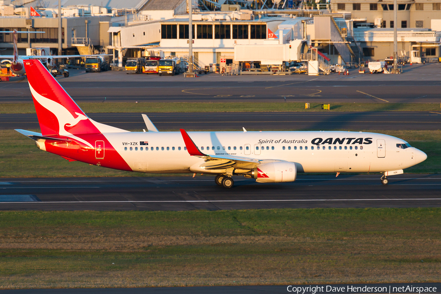 Qantas Boeing 737-838 (VH-XZK) | Photo 57644