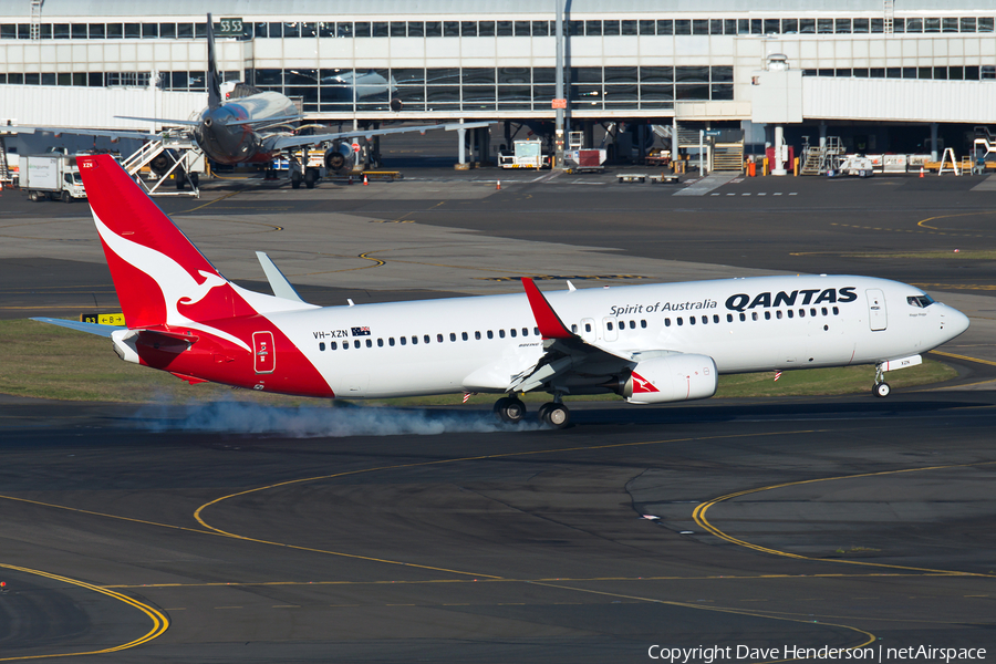 Qantas Boeing 737-838 (VH-XZN) | Photo 57510