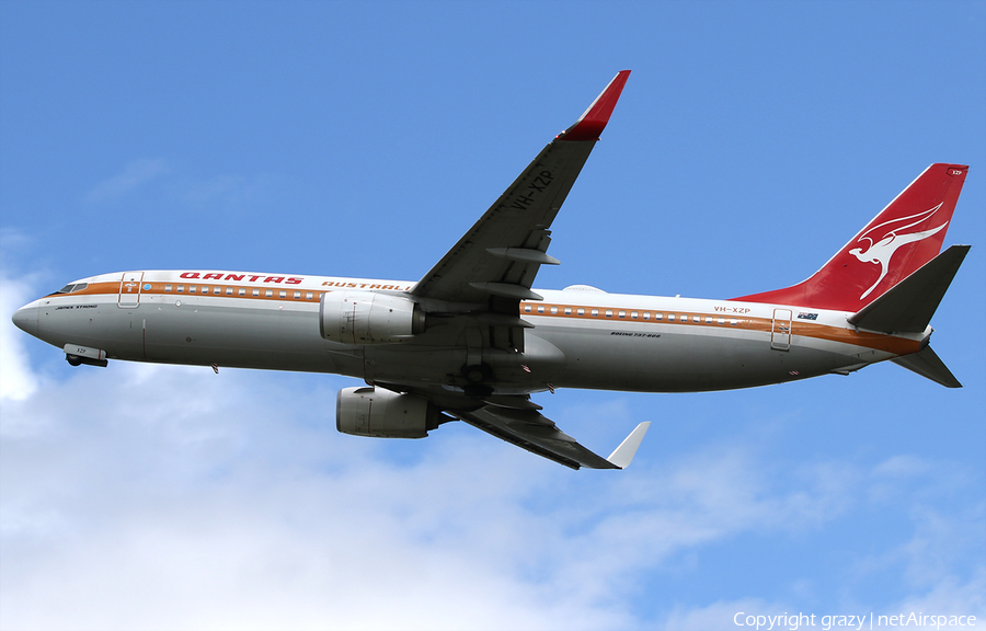 Qantas Boeing 737-838 (VH-XZP) | Photo 662508