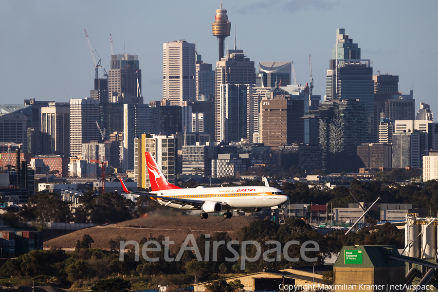 Qantas Boeing 737-838 (VH-XZP) | Photo 389835