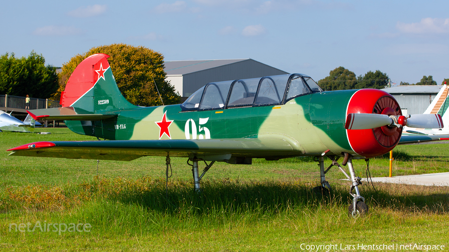 (Private) Yakovlev Yak-52 (VH-YLG) | Photo 359382