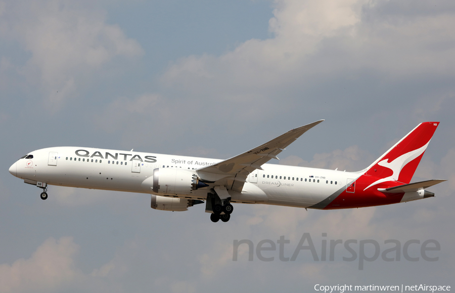 Qantas Boeing 787-9 Dreamliner (VH-ZNB) | Photo 252927