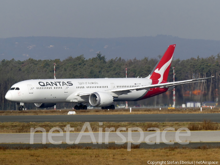 Qantas Boeing 787-9 Dreamliner (VH-ZNF) | Photo 431547