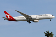 Qantas Boeing 787-9 Dreamliner (VH-ZNH) at  New York - John F. Kennedy International, United States