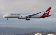 Qantas Boeing 787-9 Dreamliner (VH-ZNL) at  Los Angeles - International, United States