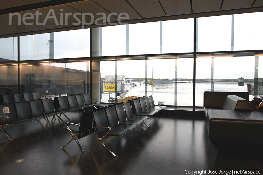 Aviation photo 573556