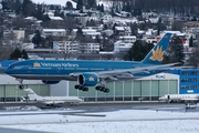 Vietnam Airlines Boeing 777-2Q8(ER) (VN-A142) at  Zurich - Kloten, Switzerland