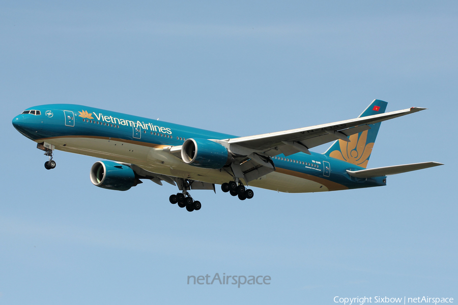 Vietnam Airlines Boeing 777-26K(ER) (VN-A146) | Photo 253228