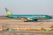 Vietnam Airlines Boeing 777-2Q8(ER) (VN-A150) at  New York - John F. Kennedy International, United States