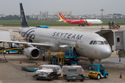 Vietnam Airlines Airbus A321-231 (VN-A327) at  Ho Chi Minh City - Tan Son Nhat, Vietnam