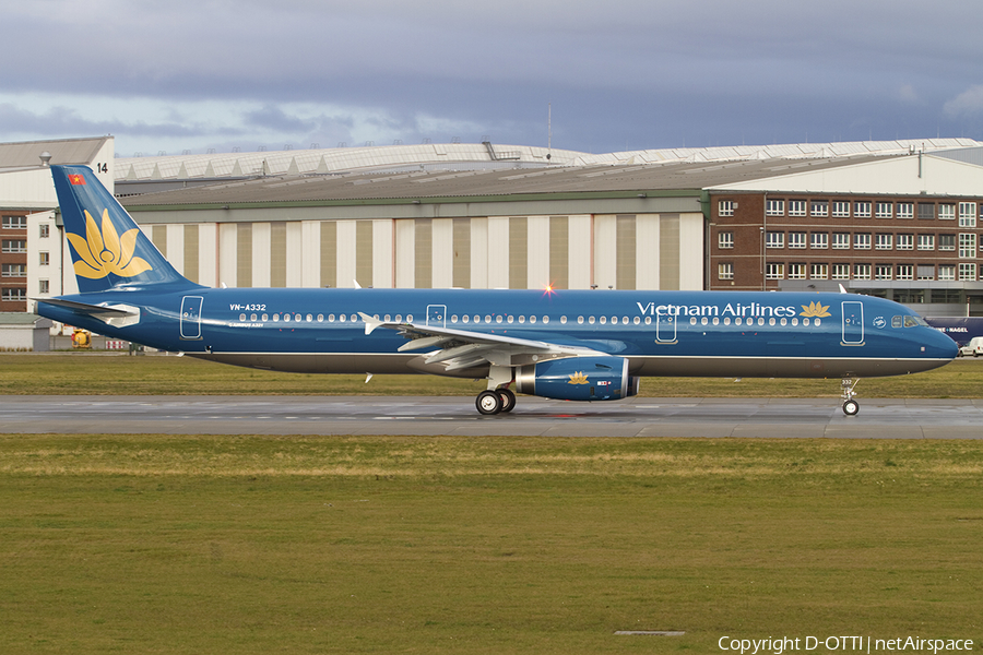 Vietnam Airlines Airbus A321-231 (VN-A332) | Photo 373117