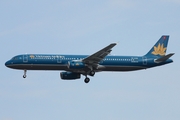 Vietnam Airlines Airbus A321-231 (VN-A335) at  Ho Chi Minh City - Tan Son Nhat, Vietnam