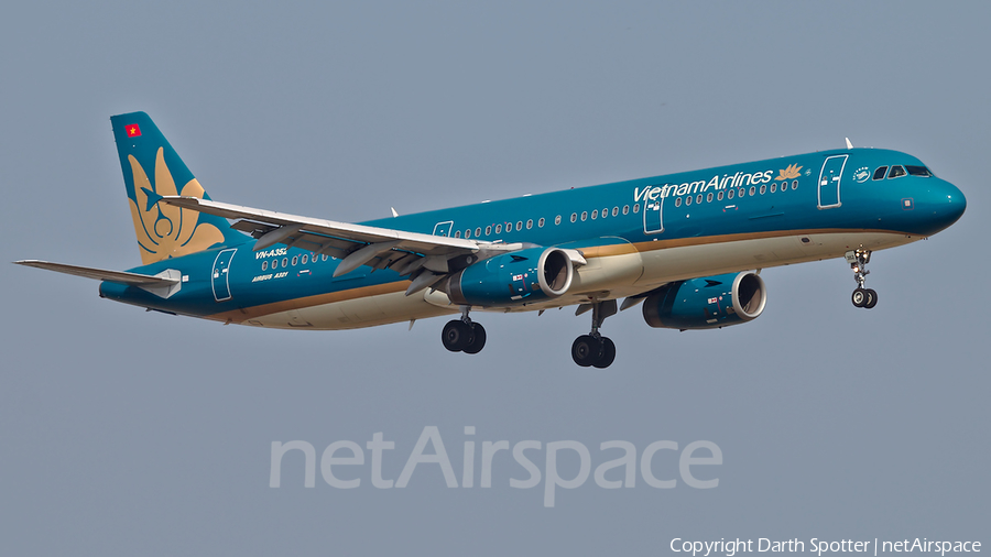 Vietnam Airlines Airbus A321-231 (VN-A352) | Photo 319892