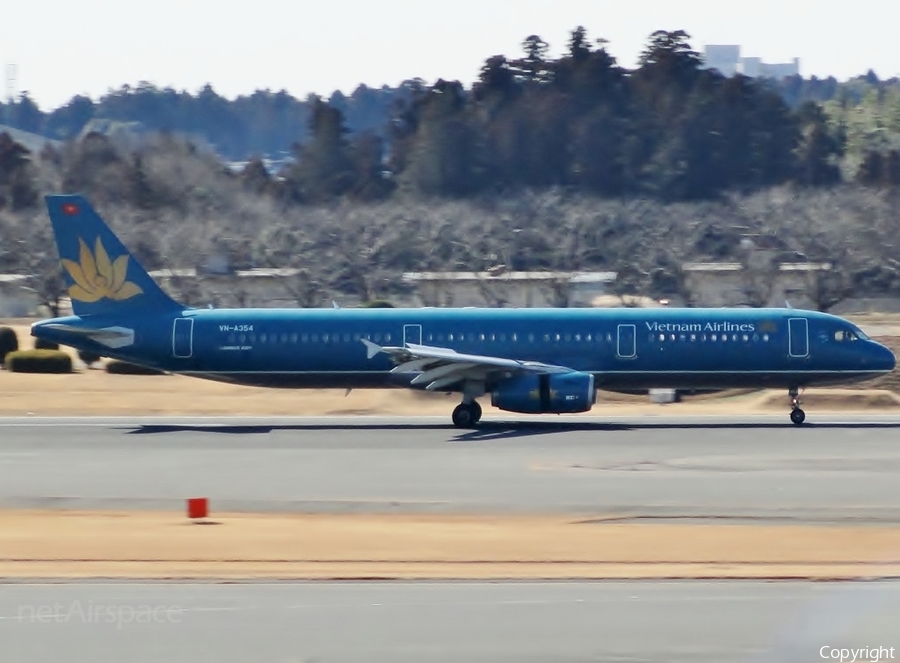Vietnam Airlines Airbus A321-231 (VN-A354) | Photo 77281