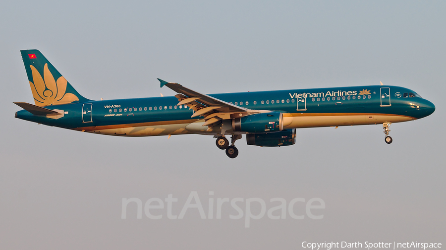 Vietnam Airlines Airbus A321-231 (VN-A363) | Photo 319898