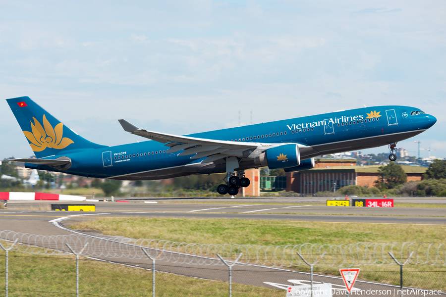 Vietnam Airlines Airbus A330-223 (VN-A379) | Photo 95475