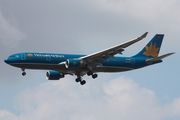 Vietnam Airlines Airbus A330-223 (VN-A381) at  Ho Chi Minh City - Tan Son Nhat, Vietnam
