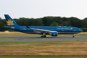 Vietnam Airlines Airbus A330-223 (VN-A383) at  Hamburg - Fuhlsbuettel (Helmut Schmidt), Germany
