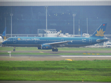 Vietnam Airlines Airbus A321-231 (VN-A392) at  Jakarta - Soekarno-Hatta International, Indonesia