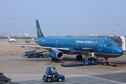 Vietnam Airlines Airbus A321-231 (VN-A393) at  Ho Chi Minh City - Tan Son Nhat, Vietnam