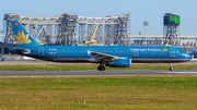 Vietnam Airlines Airbus A321-231 (VN-A395) at  Taipei - Taoyuan, Taiwan