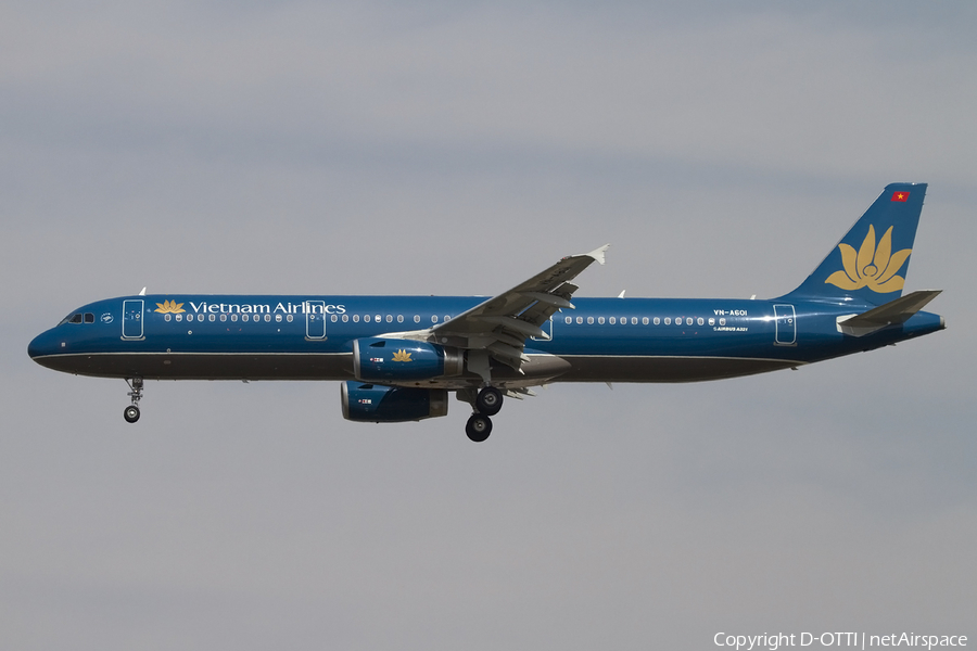 Vietnam Airlines Airbus A321-231 (VN-A601) | Photo 407071