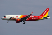 VietJet Air Airbus A320-214 (VN-A676) at  Bangkok - Suvarnabhumi International, Thailand