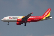 VietJet Air Airbus A320-214 (VN-A688) at  Ho Chi Minh City - Tan Son Nhat, Vietnam