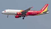 VietJet Air Airbus A320-214 (VN-A695) at  Ho Chi Minh City - Tan Son Nhat, Vietnam