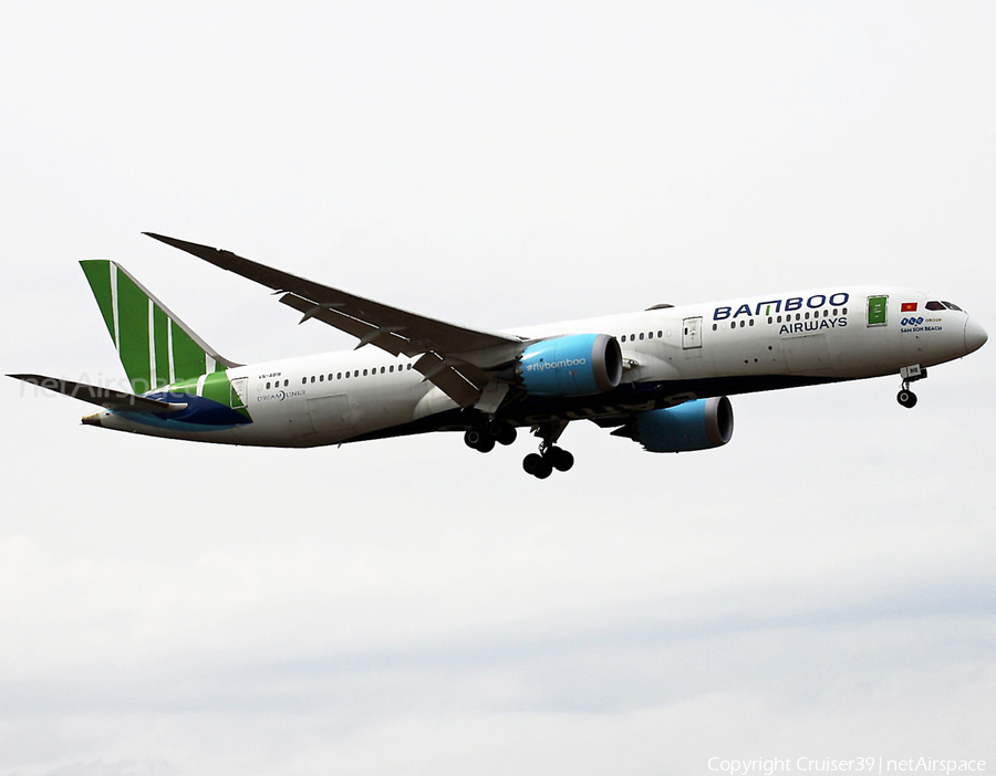 Bamboo Airways Boeing 787-9 Dreamliner (VN-A818) | Photo 535622