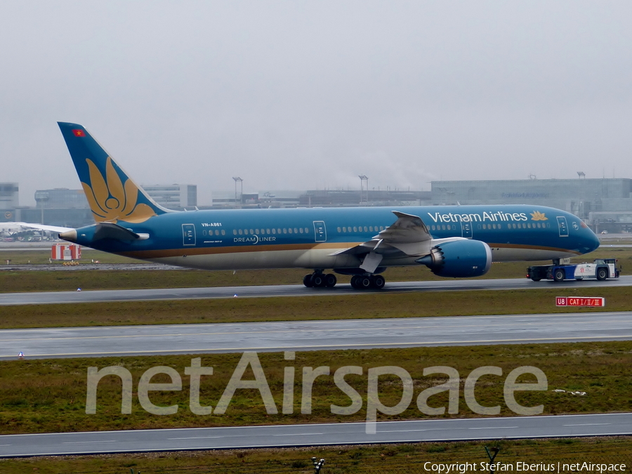 Vietnam Airlines Boeing 787-9 Dreamliner (VN-A861) | Photo 423266