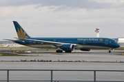 Vietnam Airlines Boeing 787-9 Dreamliner (VN-A861) at  Frankfurt am Main, Germany