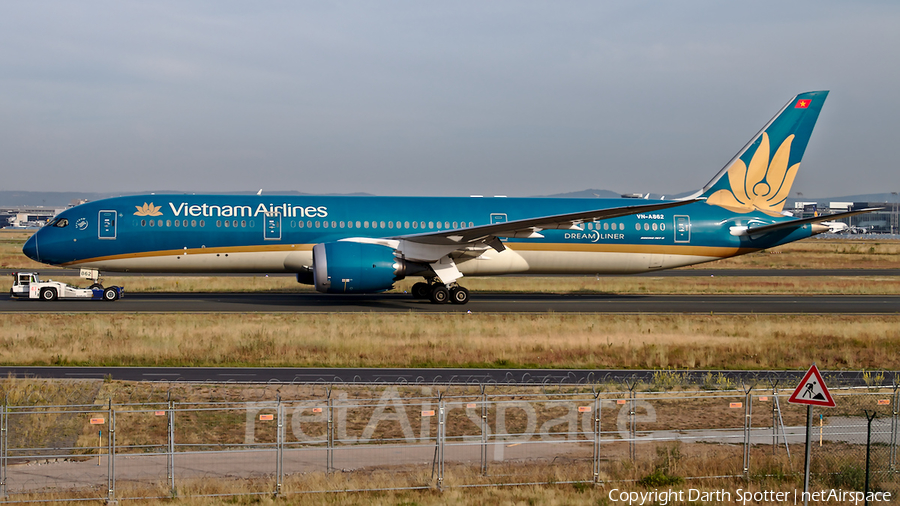 Vietnam Airlines Boeing 787-9 Dreamliner (VN-A862) | Photo 378384