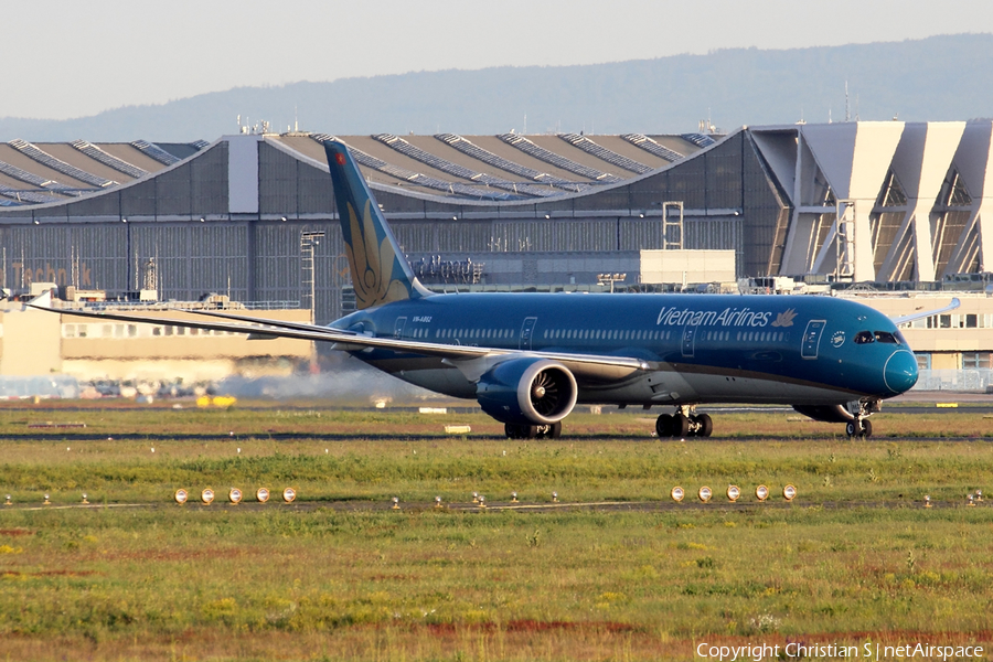 Vietnam Airlines Boeing 787-9 Dreamliner (VN-A862) | Photo 386063